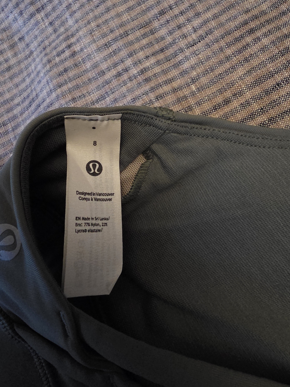 NWT New Lululemon Energy Scoop Sports Bra size 8 Grey Eucalyptus GREU Green - Picture 5 of 6